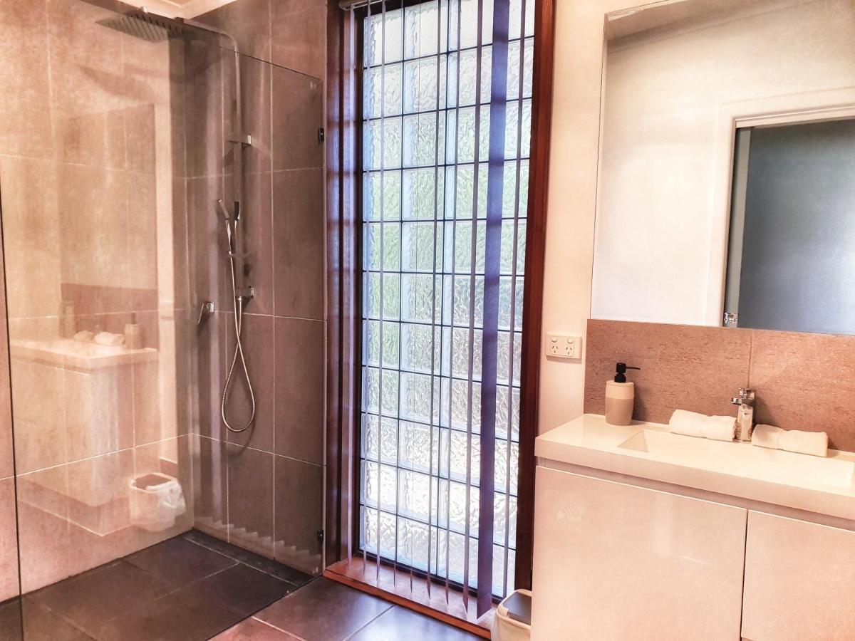 The Beach House- Private Jacuzzi And Wood Fire! Dover Екстер'єр фото